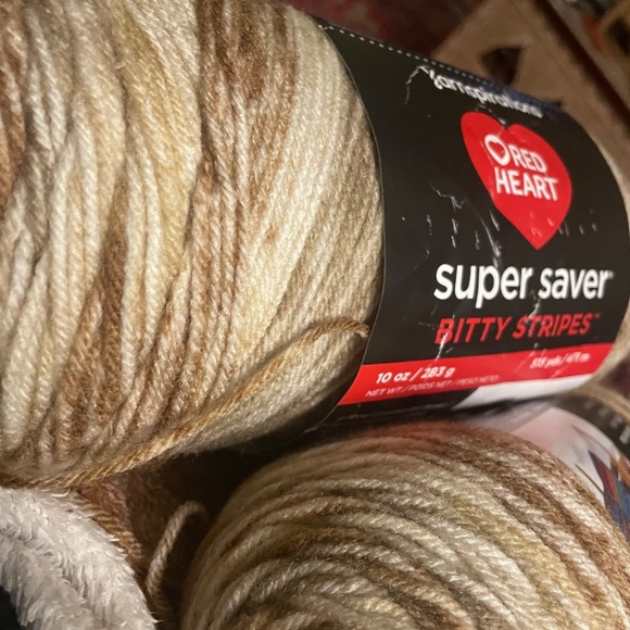 Yarn - Picture 3 of 7